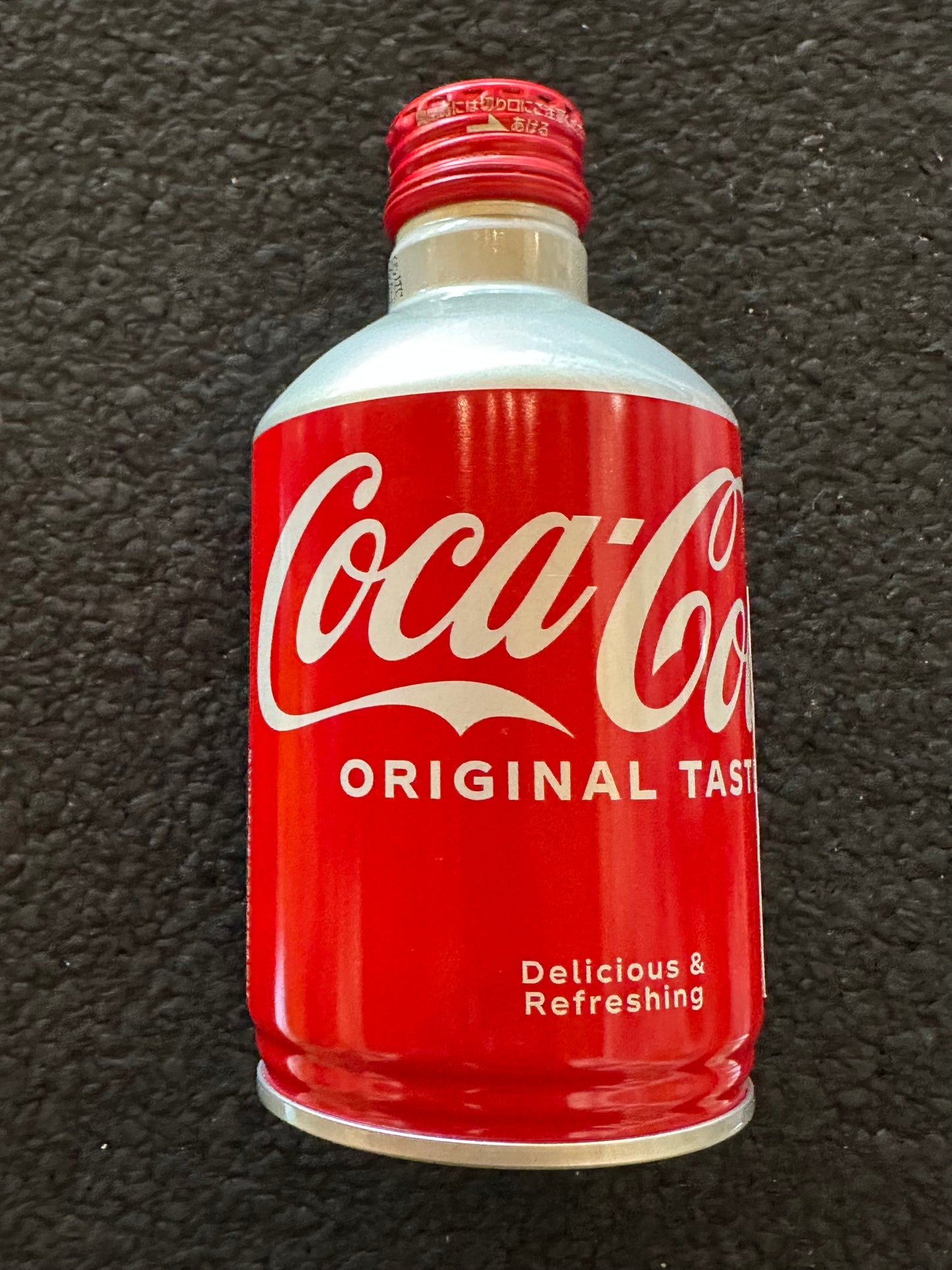 COCA COLA (Japan)