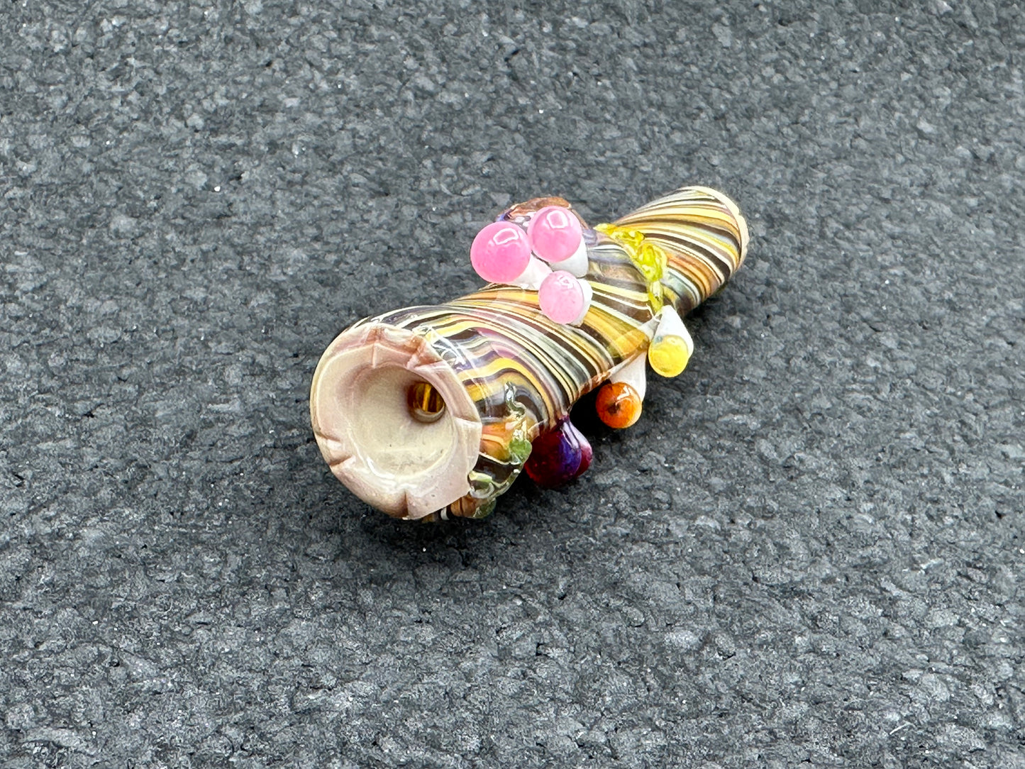 GNARLA CARLA - 🍄 LOG CHILLUM 1