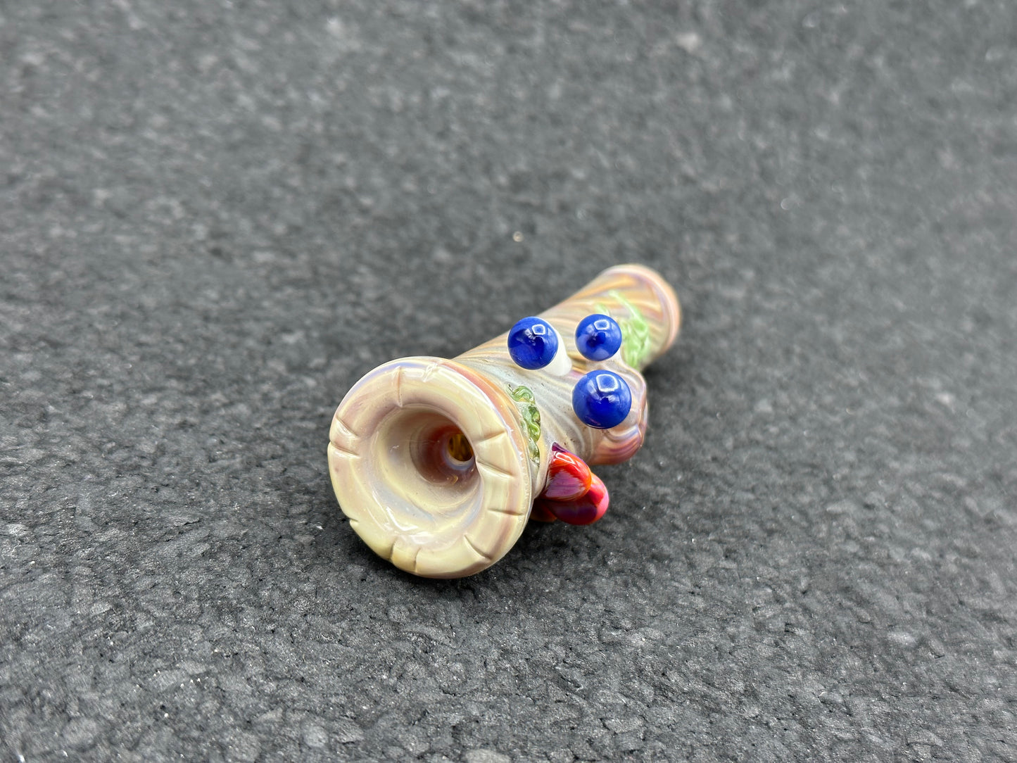 GNARLA CARLA - 🍄 LOG CHILLUM 5