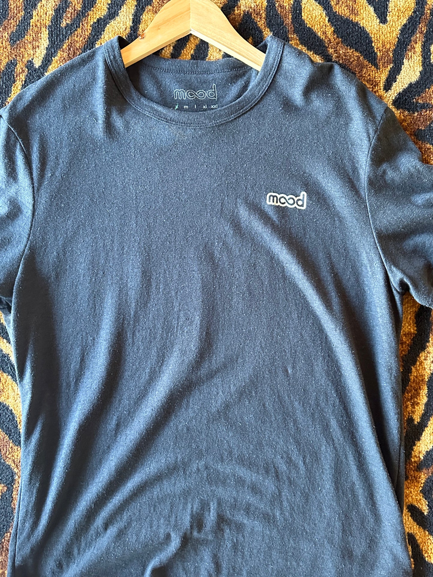 Mood Tee Black