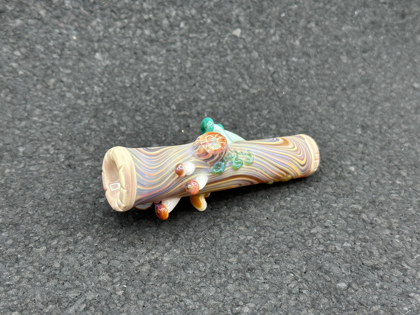 GNARLA CARLA -  🍄 LOG CHILLUM 4