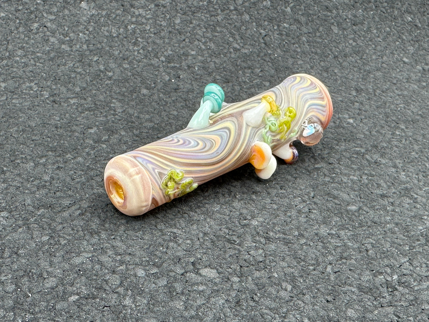 GNARLA CARLA -  🍄 LOG CHILLUM 4