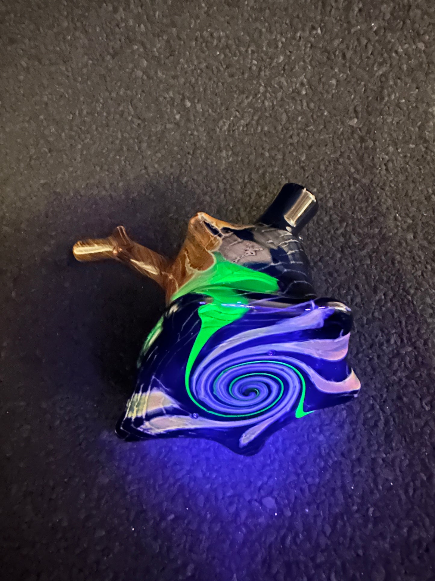 Hickory Petrified Wood Rig w/ Dabber (UV)